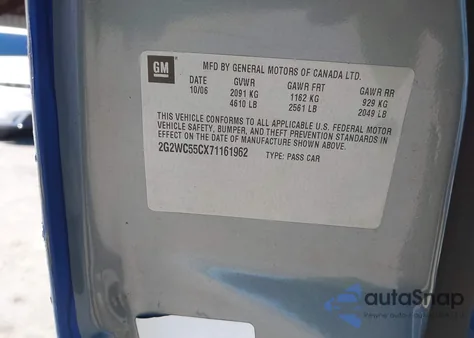 2007 Pontiac Grand Prix Gxp z USA, uszkodzony, nr VIN 2G2WC55CX71161962